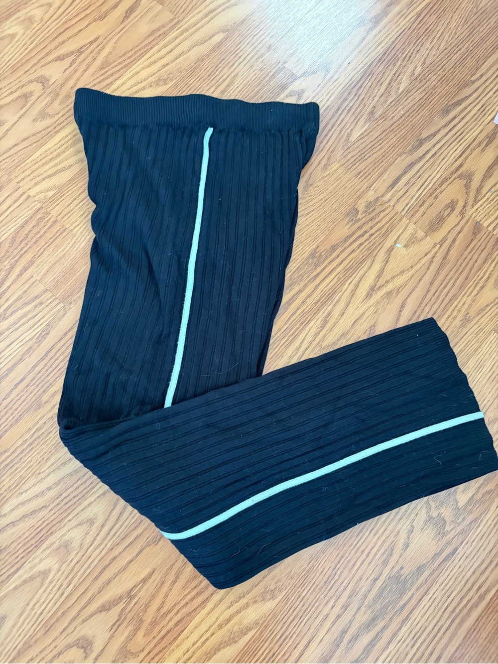 OnTwelfth Ribbed Knit Pants Black with White Side Stripe Size M - Picture 2 of 7
